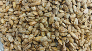 تخمه ژاپنی شور لوکس